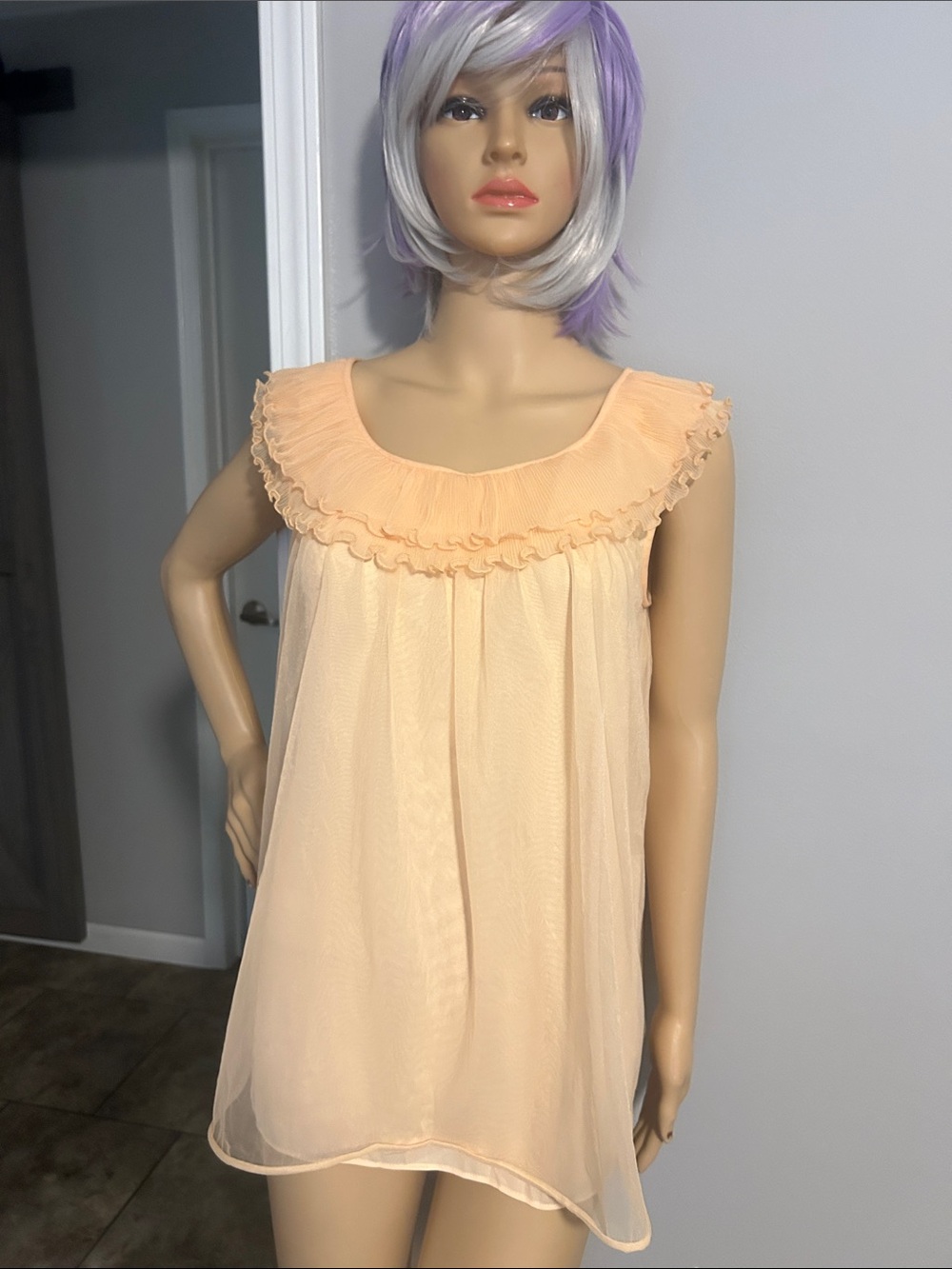Peach Ruffle 1960’s Chiffon Babydoll Nighty